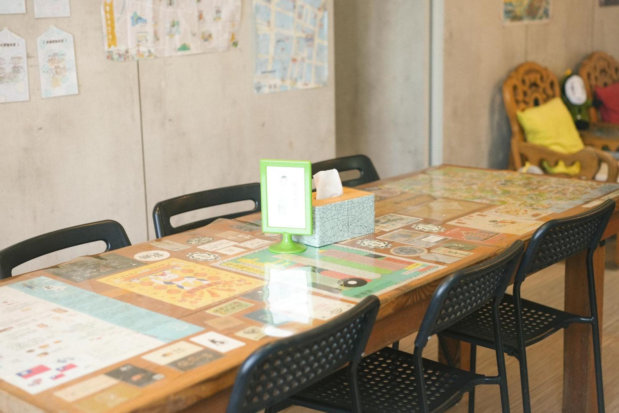 Loft18 Hostel Tainan Eksteriør bilde